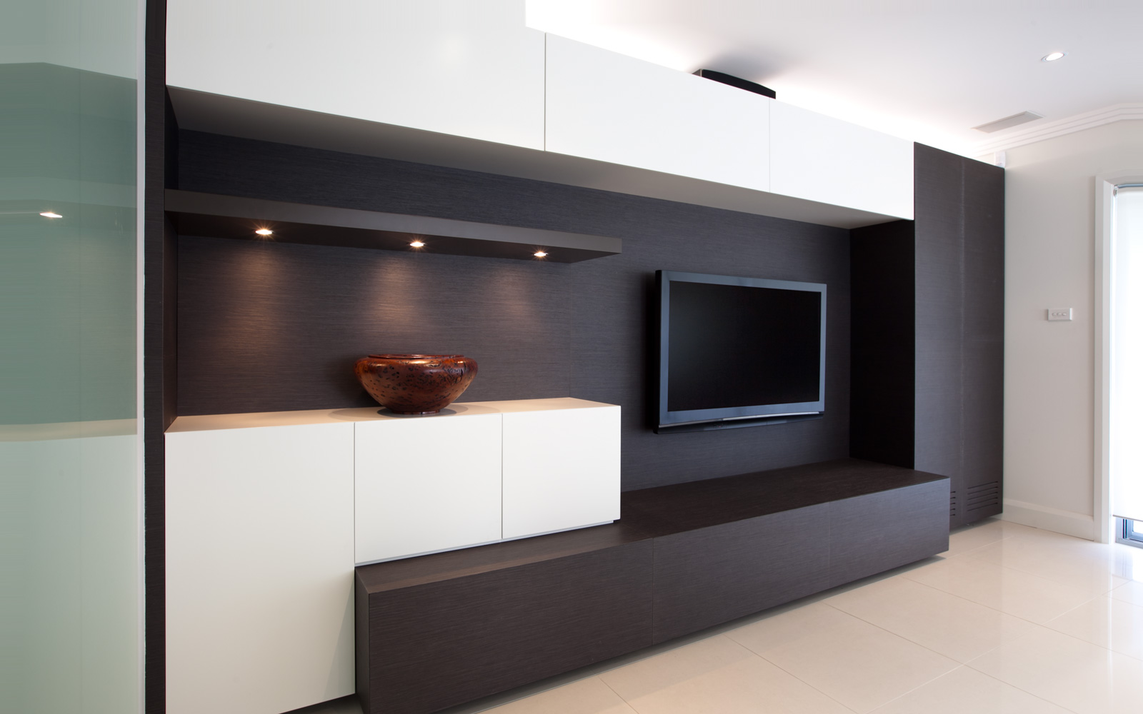 Putney Wall Unit Tv Cabinet Shelving Cupboards Space Joinery Sydney Custom Cabinet Maker Img 0089 1600x1000 Space Joinery Sydney Cabinet Maker Kitchens Bathrooms Wardrobesspace Joinery Sydney Cabinet Maker Kitchens Bathrooms Wardrobes